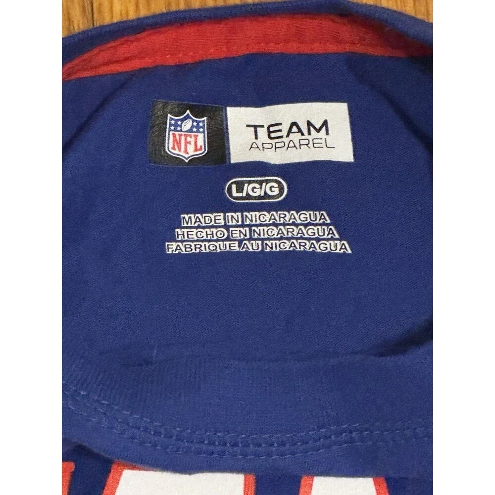 Pair of NFL New York Giants Men’s Large blue long sleeve t-shirt